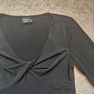 Tribal Black Long Sleeve Twisted Knot Front V Neck Stretch Womens M EUC